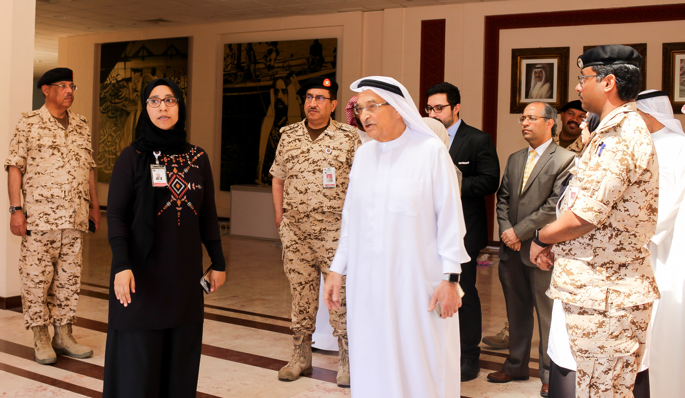 رئيس المجلس الأعلى للصحة يقوم بزيارة تفقدية لمركز الفحص لفيروس كورونا